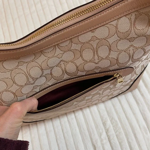 Coach | Ivie Hobo Bag - Signature Khaki - Picture 14 of 17